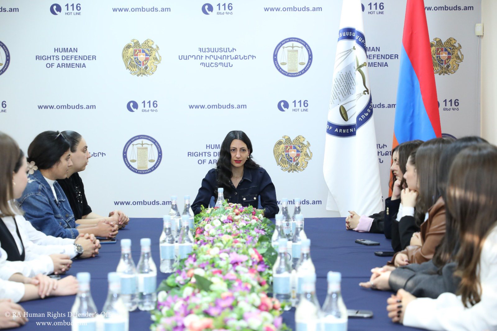 ԼՔԴ 13-րդ դպրոցի սաները հանդիպեցին մարդու իրավունքների պաշտպանին